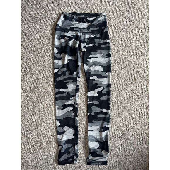 Reebok Womens High-Rise Camouflage Activewear‎ Leggings Small EUC - Picture 1 of 5